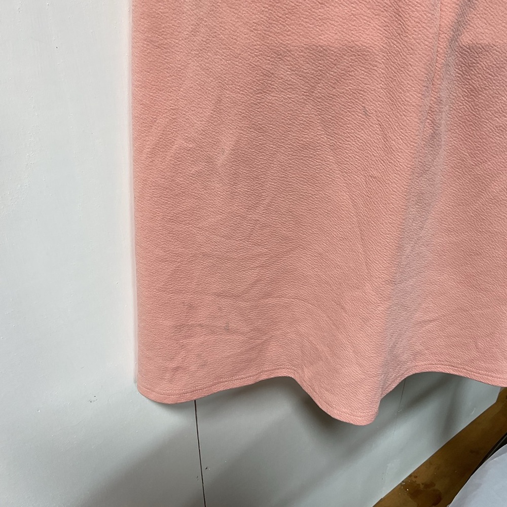 Elegant Pink Dress with Black Accents size 12 It has some small spots, - Picture 6 of 10